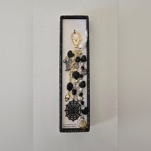 Eye Candy Los Angeles Gothic Bag Charm Keychain – Skull & Spiderweb
